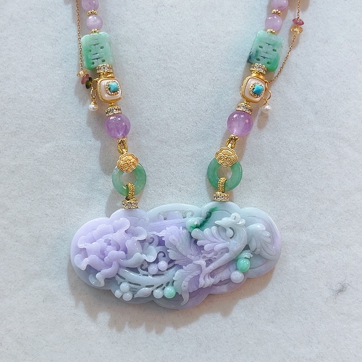 翡翠颈饰未镶嵌吊坠