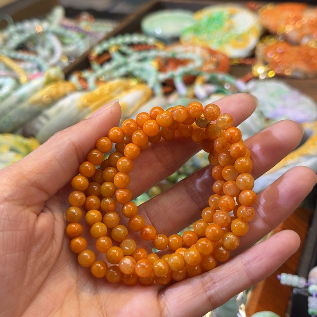 翡翠颈饰未镶嵌待编款