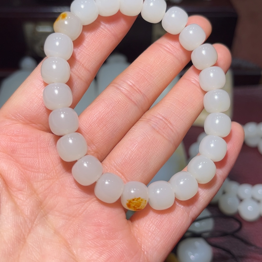 汤***生和田玉未镶嵌吊坠(不含链)