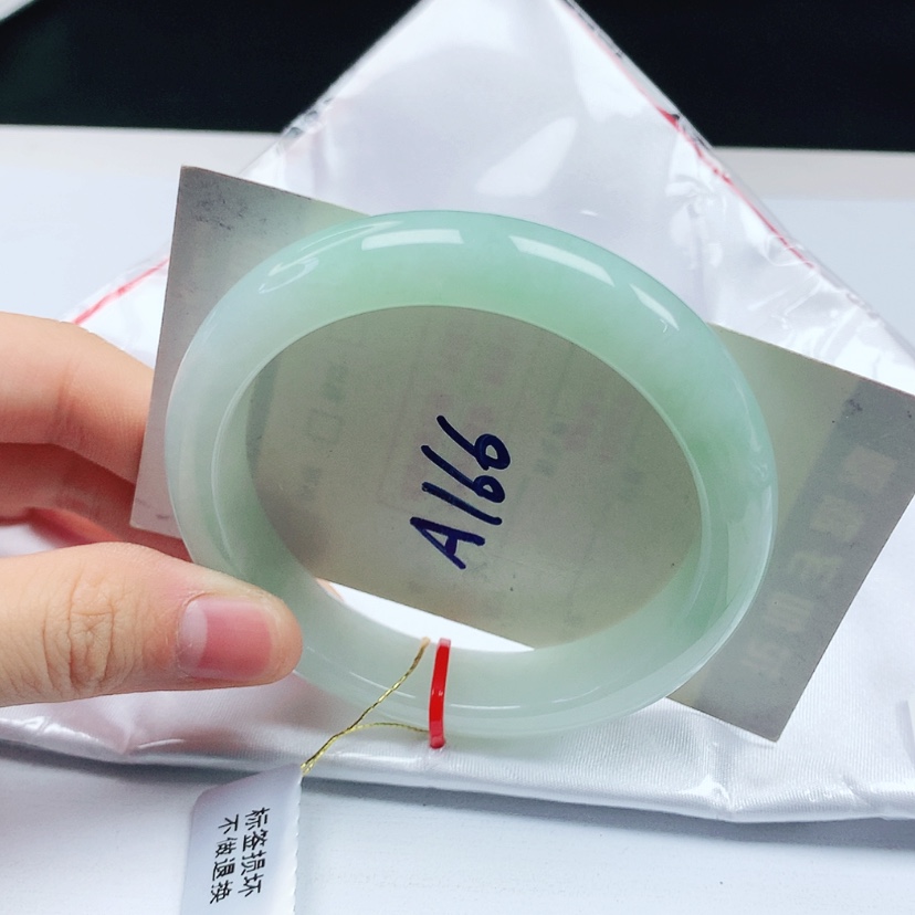 【闪购商品】翡翠手镯未镶嵌天然缅甸a货手镯56+