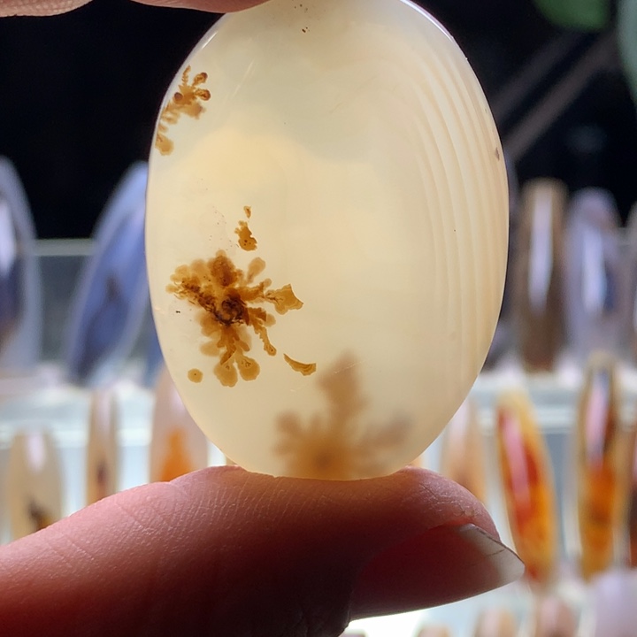 玛瑙/玉髓颈饰未镶嵌137