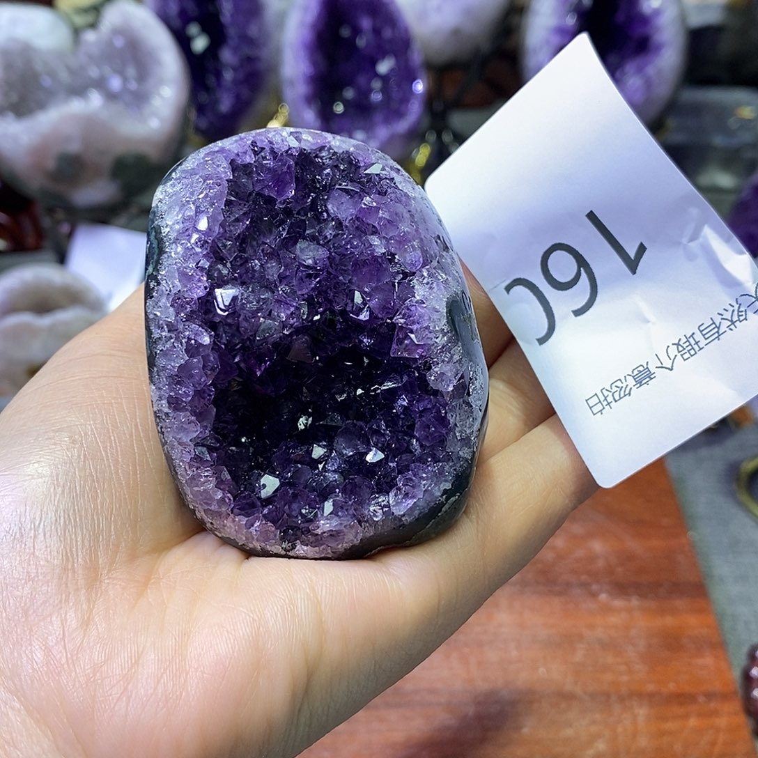 未镶嵌紫晶珠宝半成品