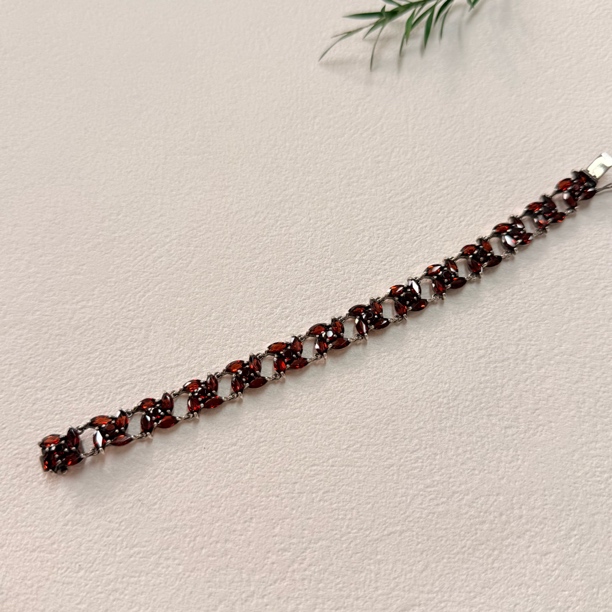 【六六中古】孤品银925石榴石手链ty3298手围17.5