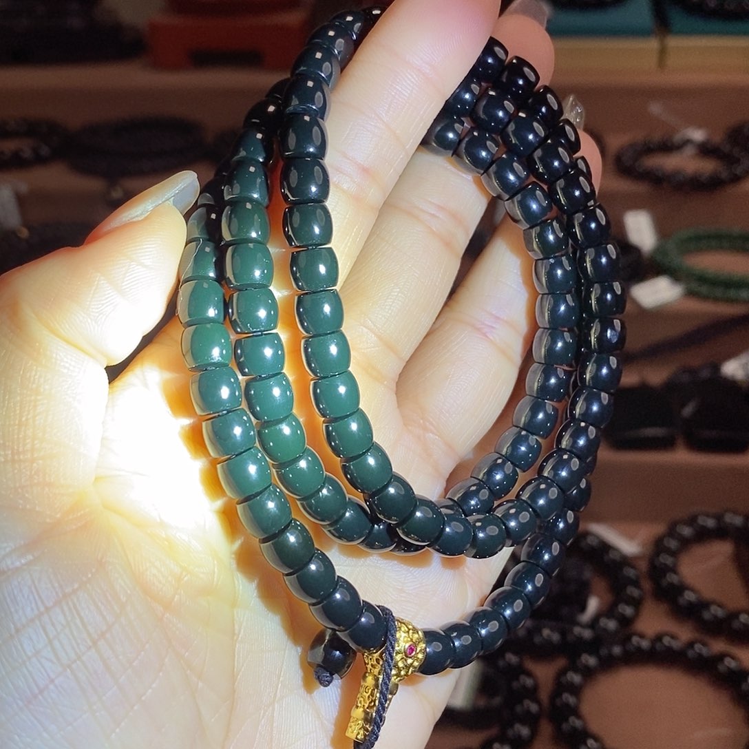 和田玉未镶嵌手链7又黑又细