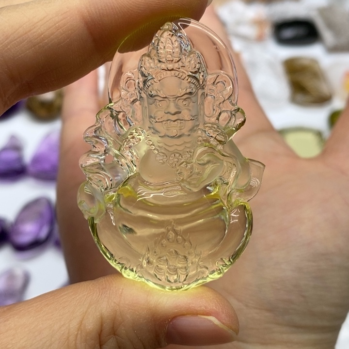 水晶颈饰未镶嵌戈*玉