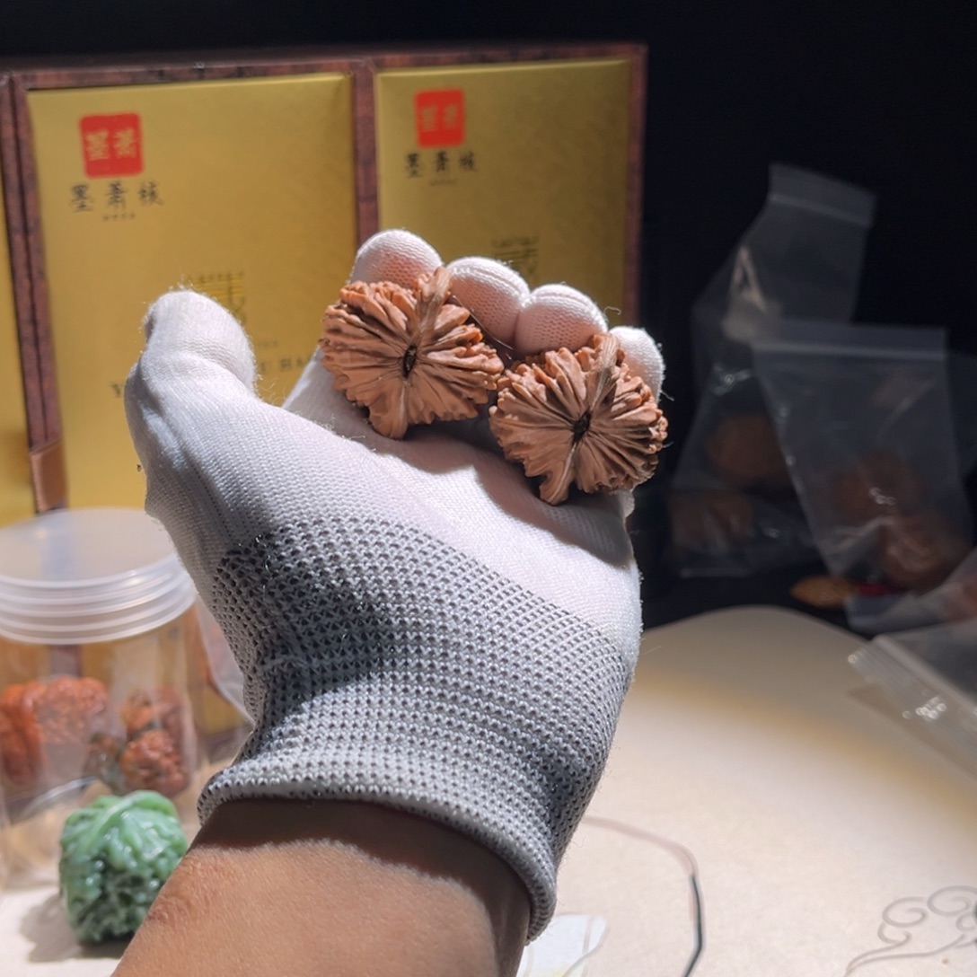 向***全品 40扣子 全品。