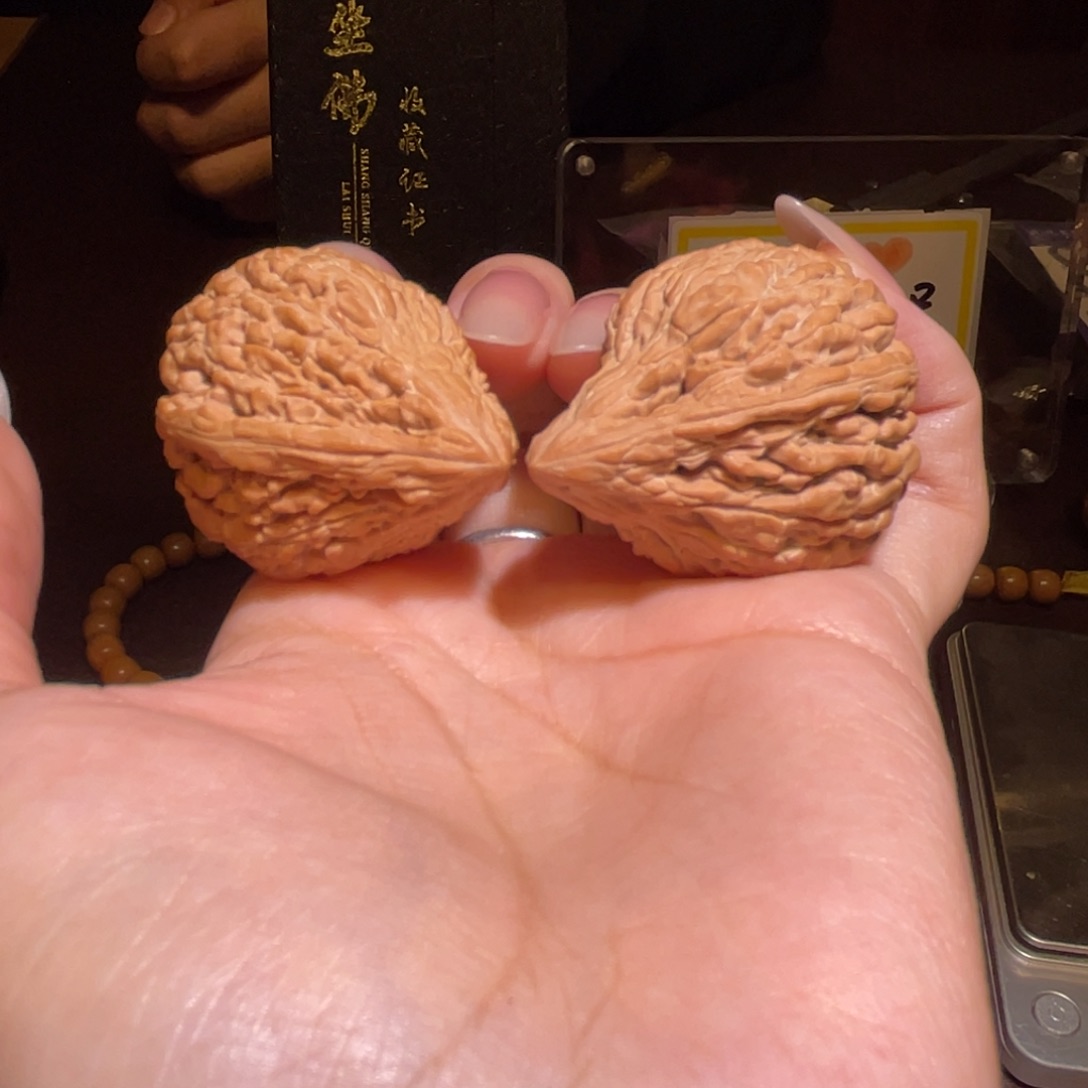 文玩核桃把件34坐佛