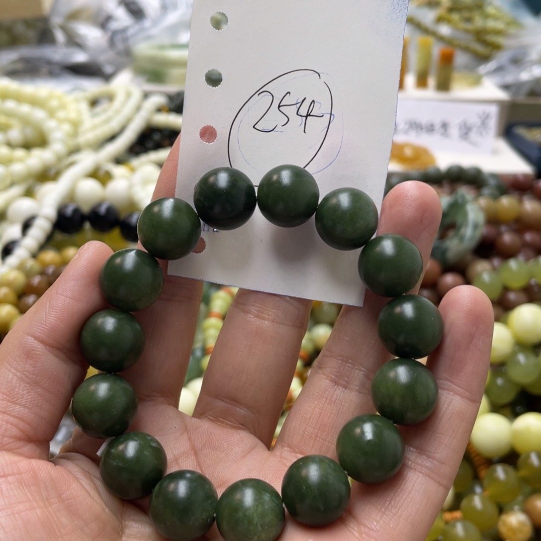 蛇纹石玉手链未镶嵌