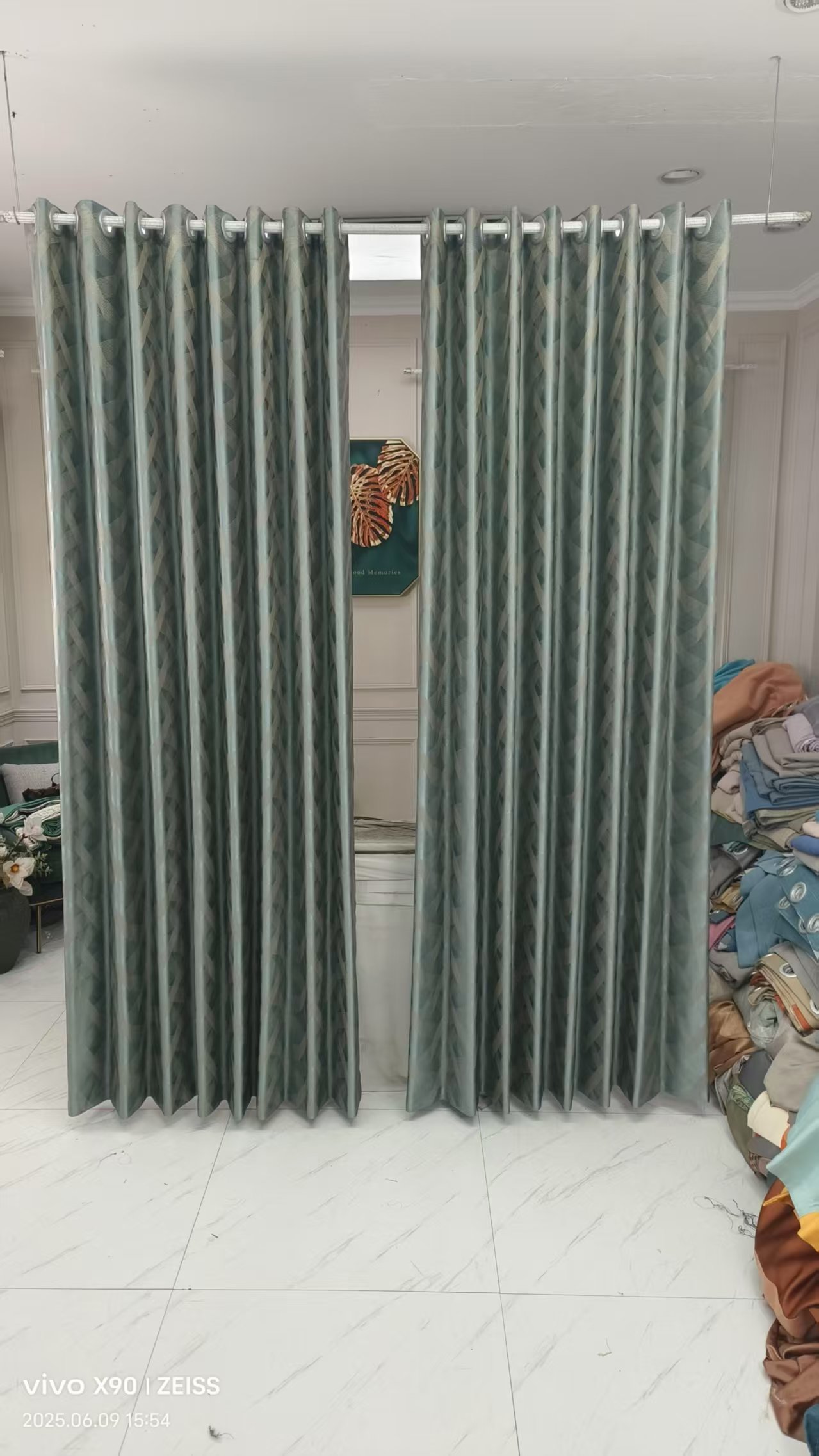 色织高精密几何纹（中间对开）