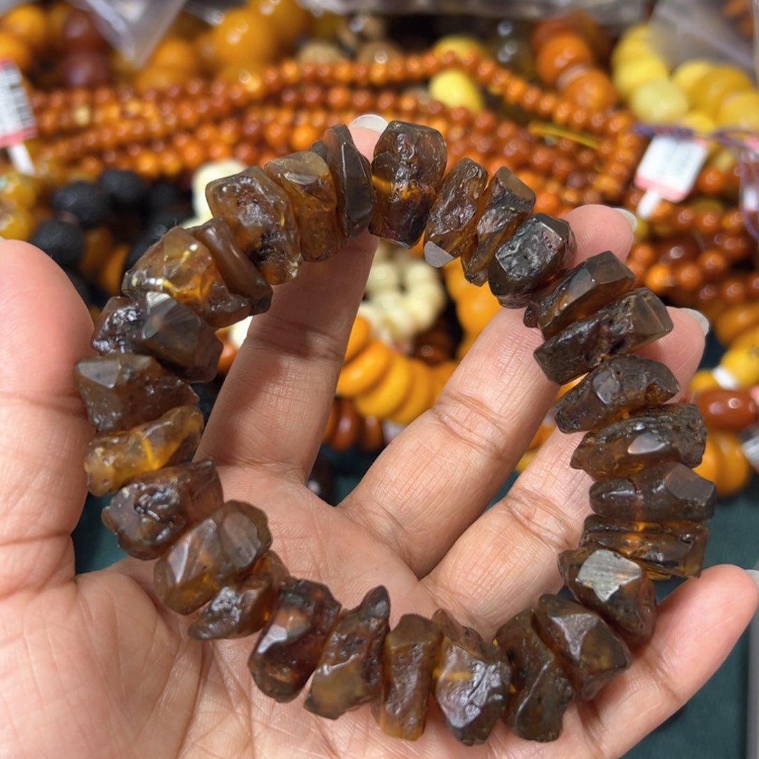 琥珀珠宝奇石未镶嵌1411