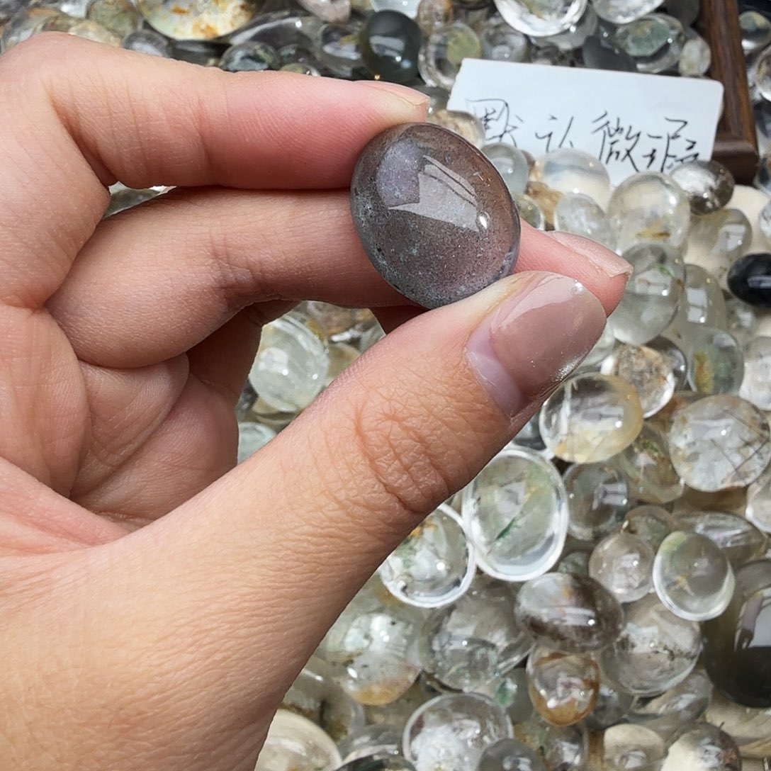 红***锅水晶未镶嵌珠宝半成品