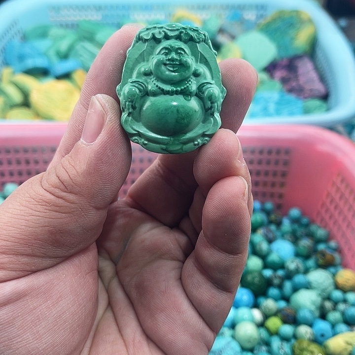 未镶嵌菱锰矿珠宝半成品