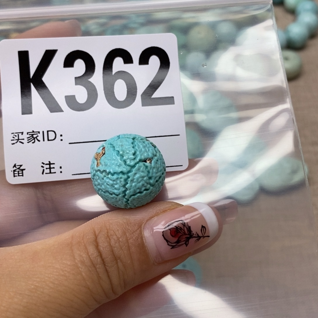 绿松石配饰未镶嵌?***?