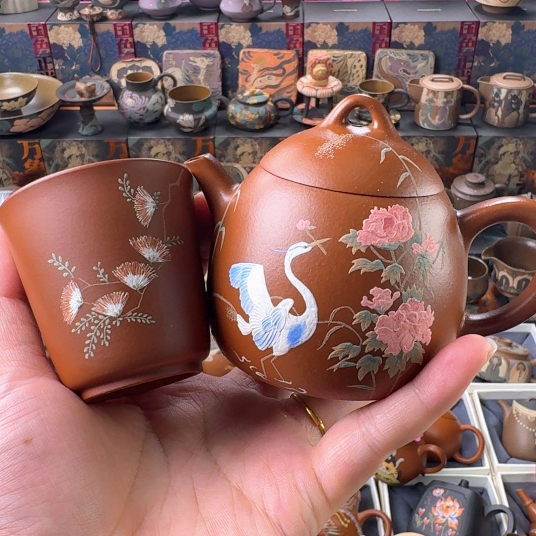 茶壶紫砂150ml精工半手