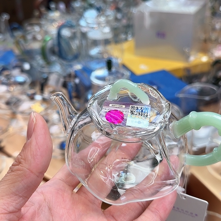 禾器君漾壶浅玉色
