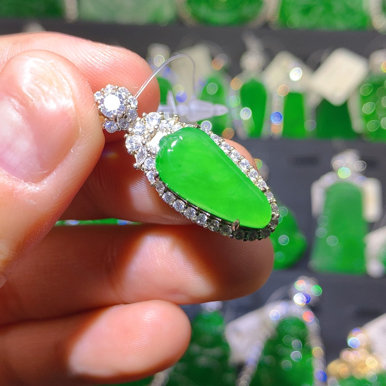 【闪购商品】翡翠吊坠(不含链)银S925镶嵌