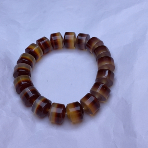 玛瑙/玉髓手链未镶嵌?