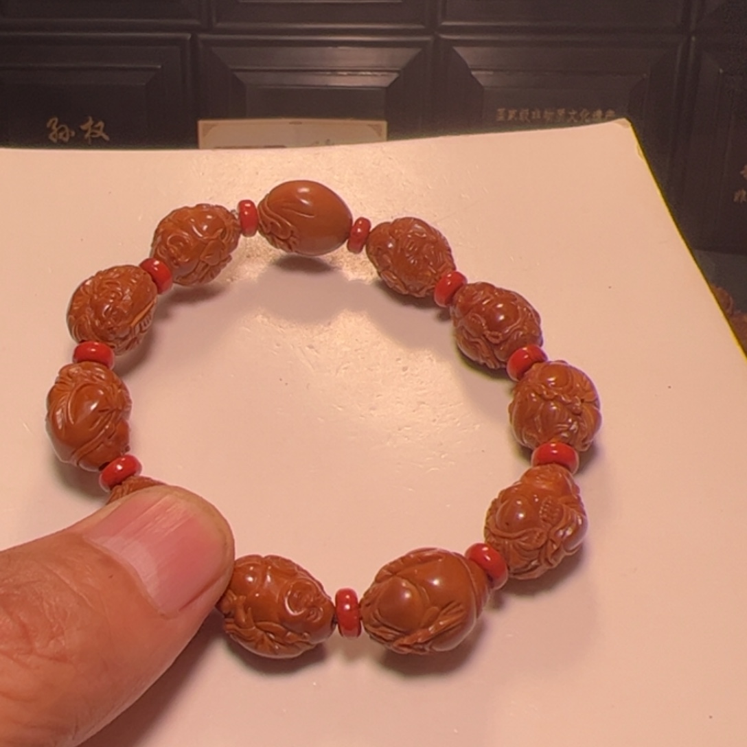 用***2橄榄核手串和气生财