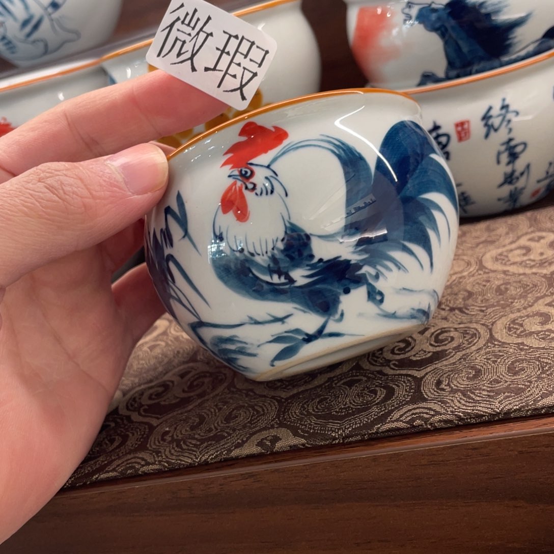 釉下手绘茶具微瑕