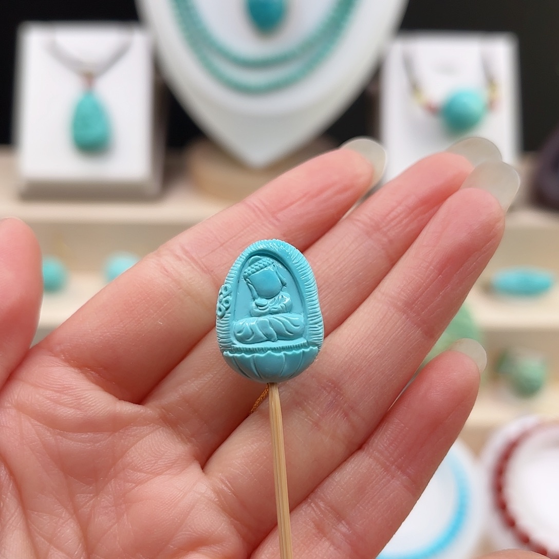 绿松石配饰未镶嵌