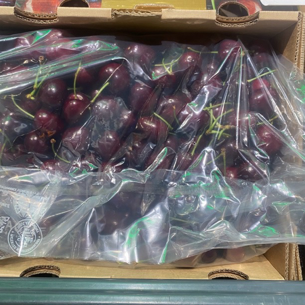 海运XLD级车厘子2.5kg/箱（运输时间长存在个别坏果、果子表面有压痕坑洼均属正常现象，介意勿拍）桑提娜智利