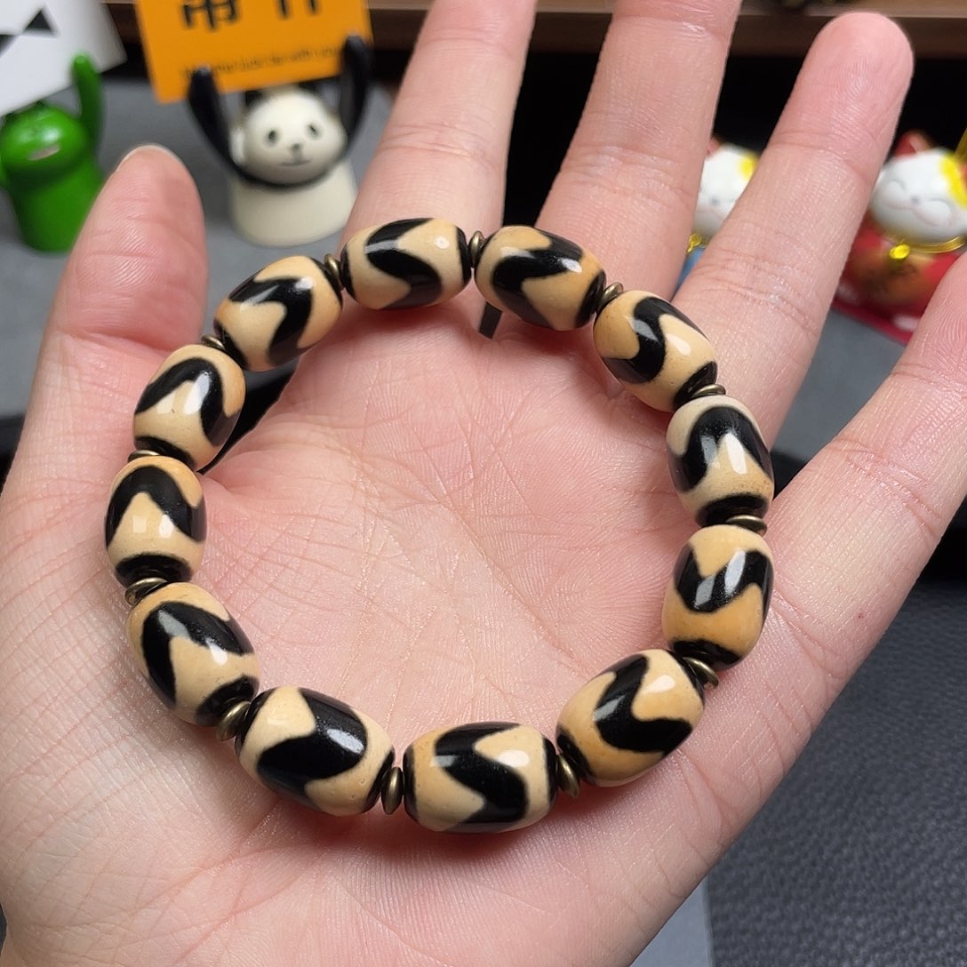 感***谢玛瑙/玉髓未镶嵌颈饰