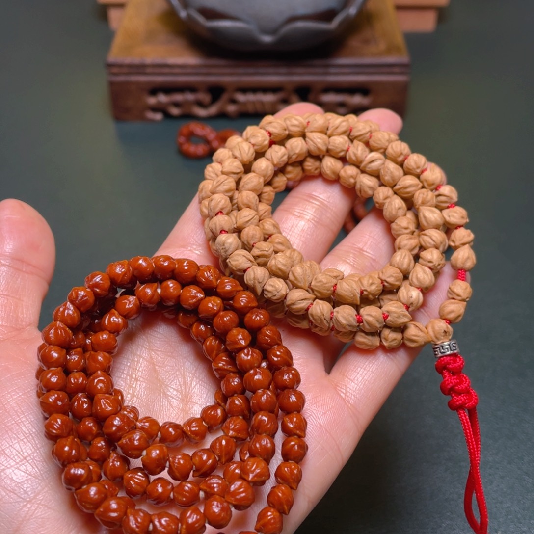 柏香籽/百香籽吊坠报喜鸟