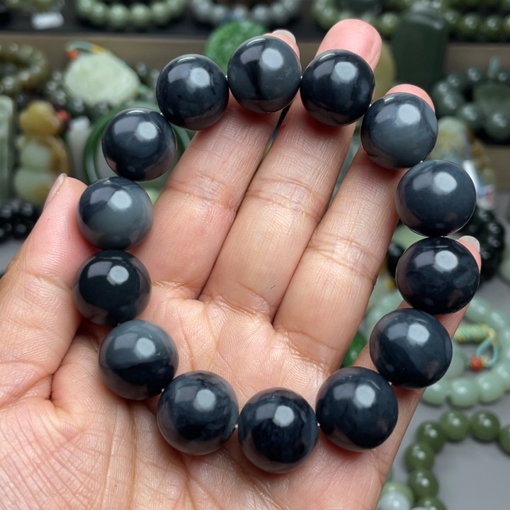 和田玉未镶嵌手链