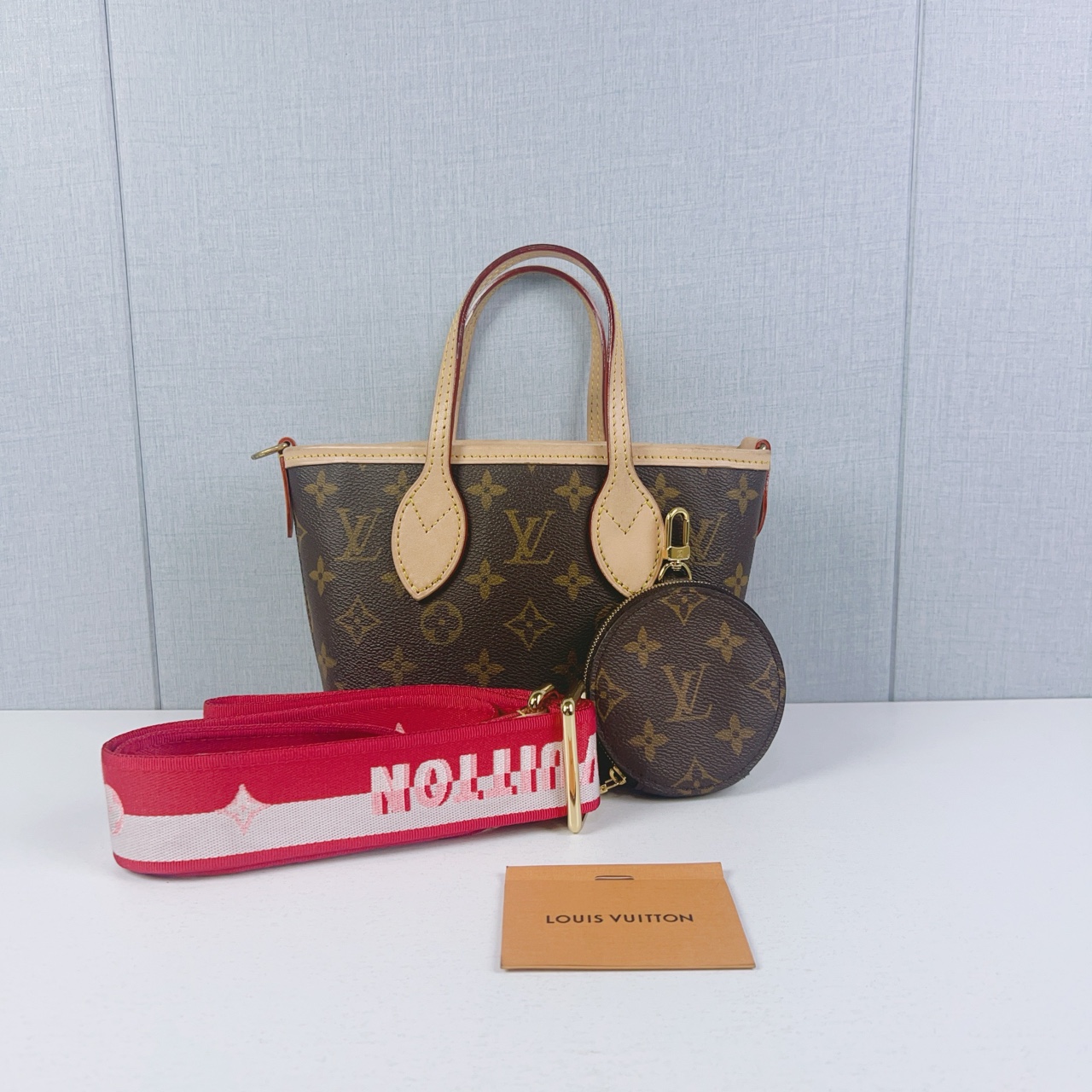 99新 LOUIS VUITTON PARIS Neverfull Bb 手提包 芯片款