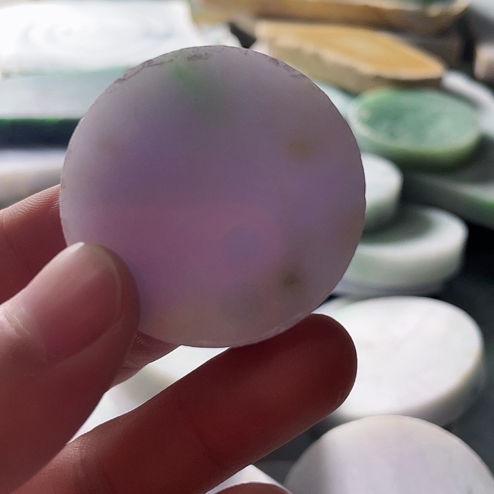 翡翠颈饰未镶嵌毛料29