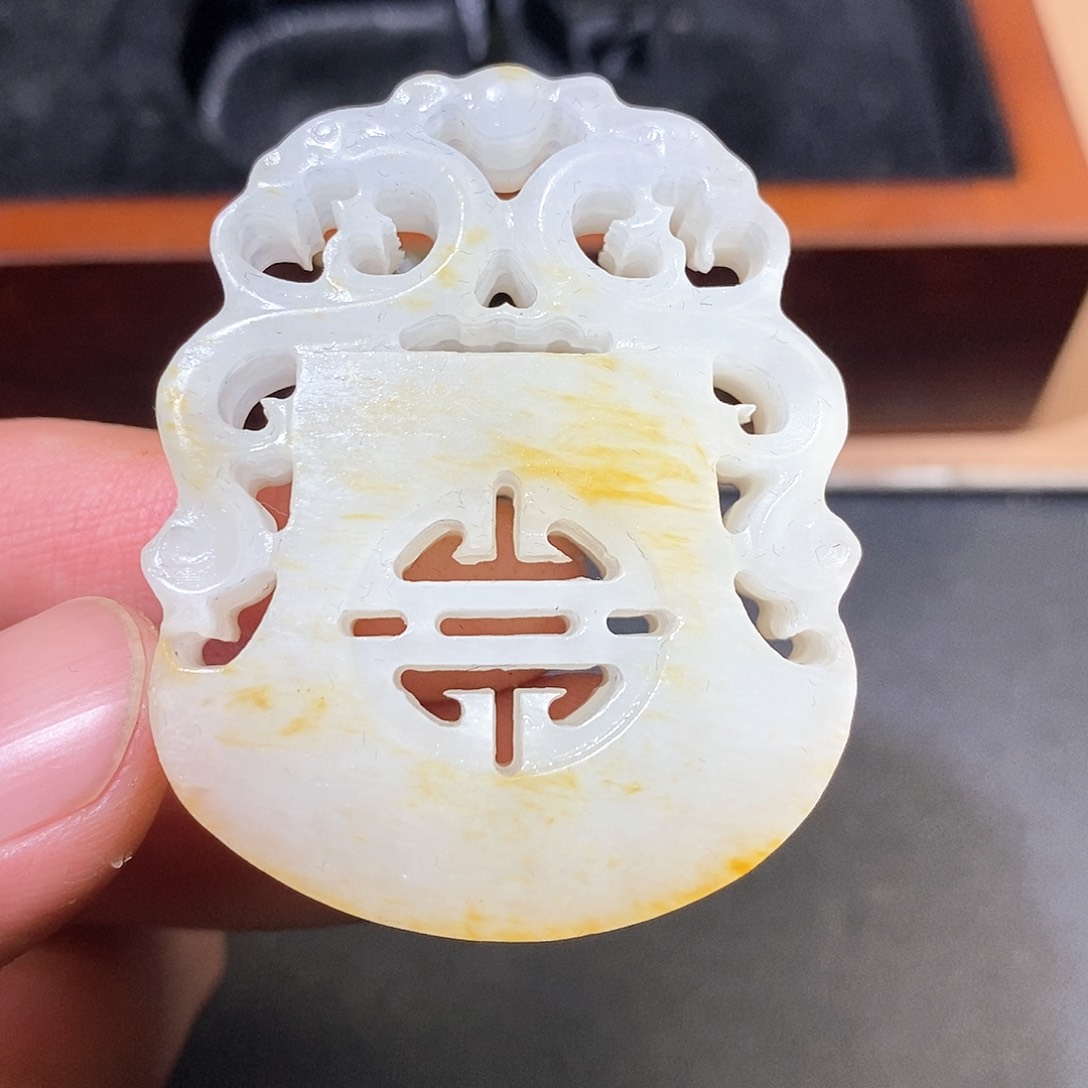 和田玉颈饰未镶嵌L8