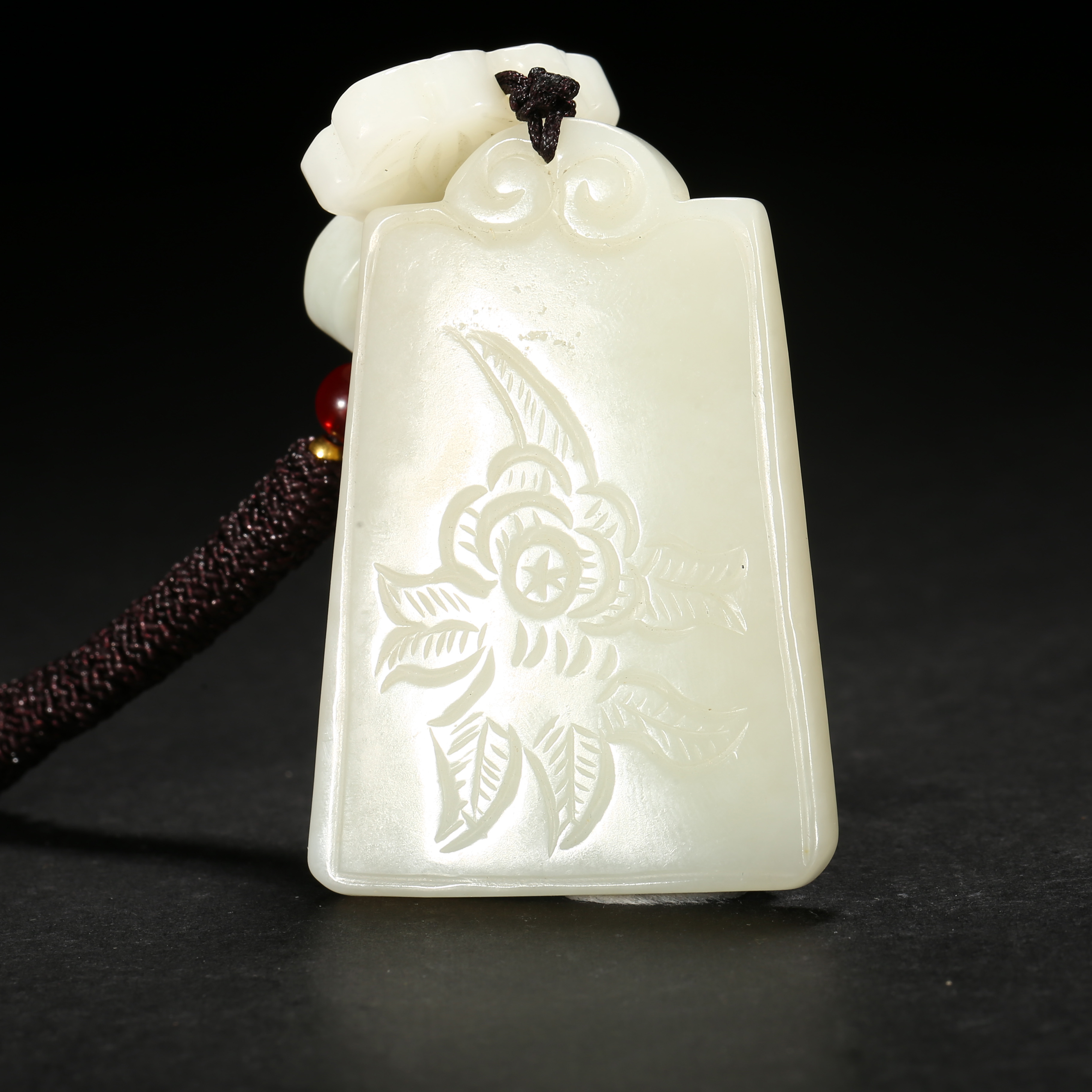 清代*富贵花开玉吊坠/JTY02251025457/和田玉【北京文博】