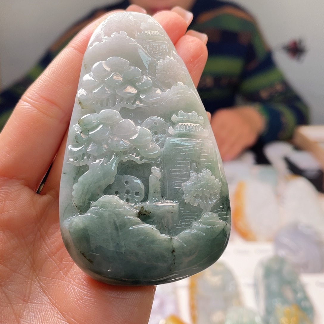 翡翠吊坠(不含链)未镶嵌