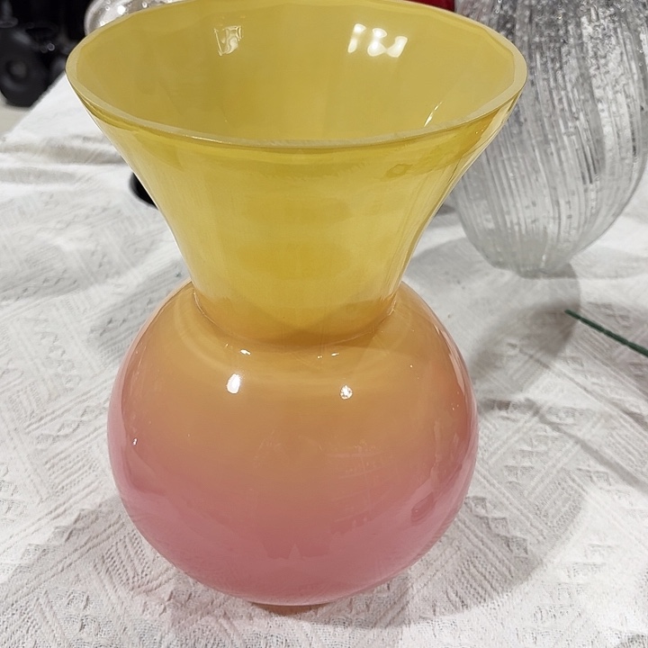 高度28厘米5666花瓶