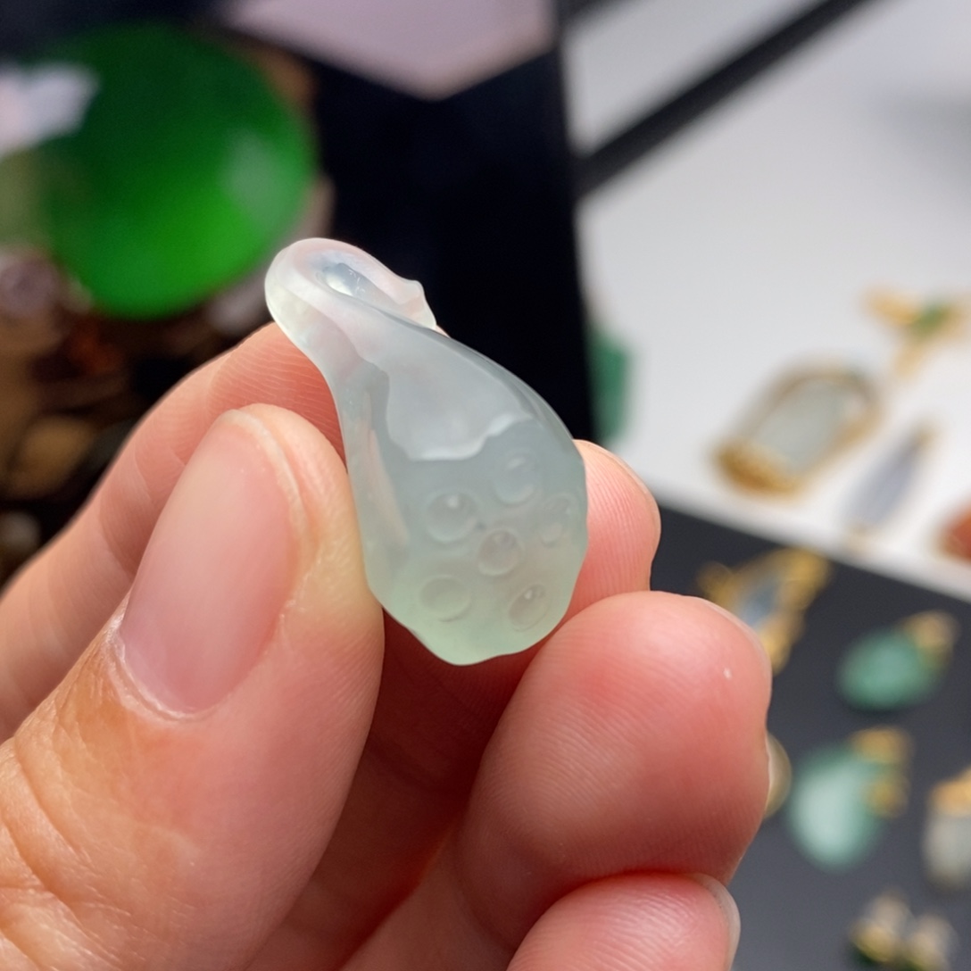 定制翡翠未镶嵌  莲蓬