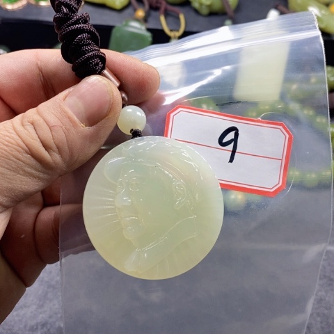 未镶嵌蛇纹石玉手链