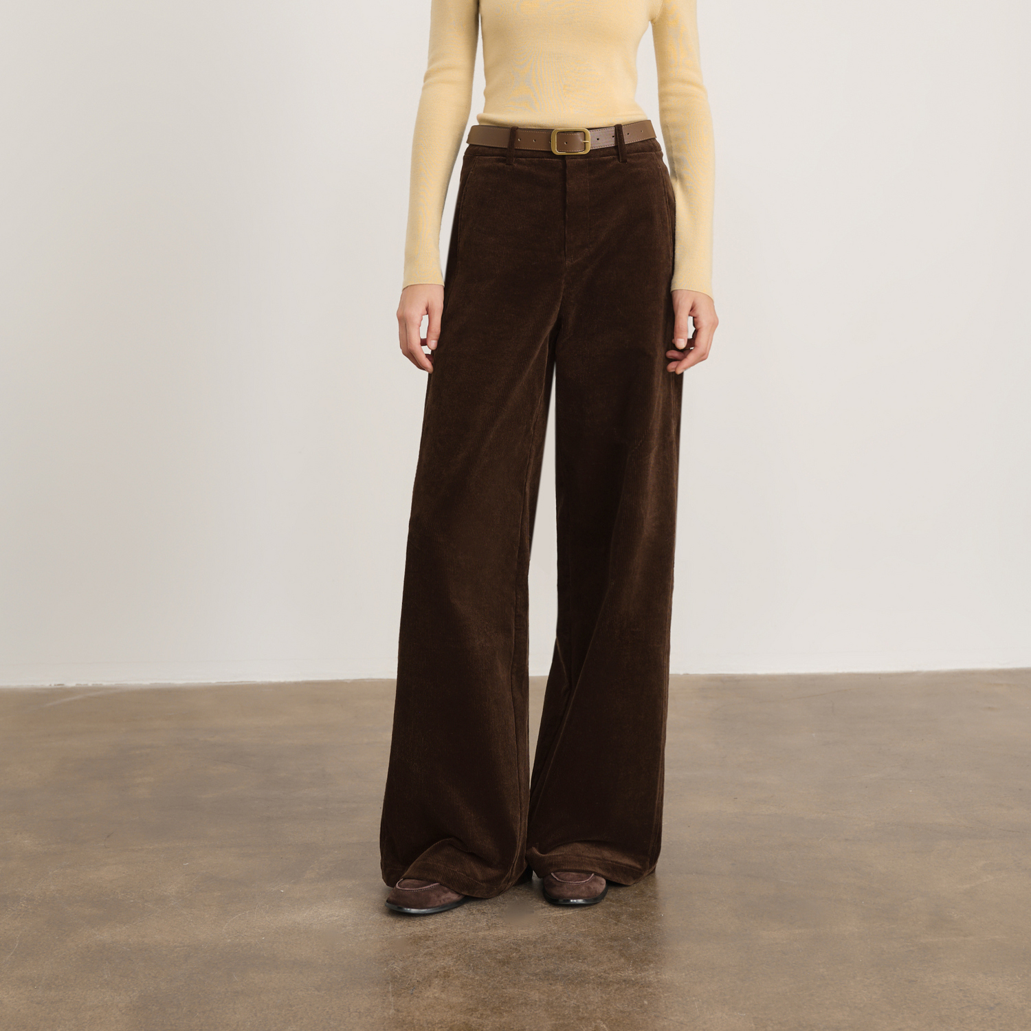 蒋欣代言伊芙丽时髦百搭温暖感灯芯绒休闲裤2025冬新1GB952491