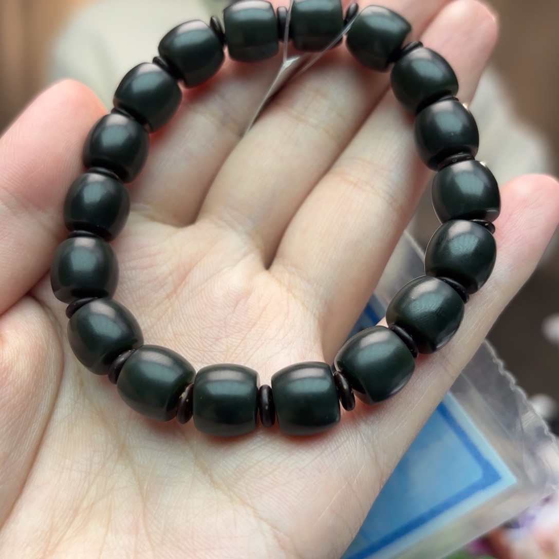 和田玉手串未镶嵌