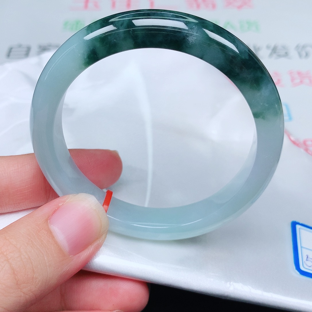 未镶嵌手镯翡翠天然翡翠手镯