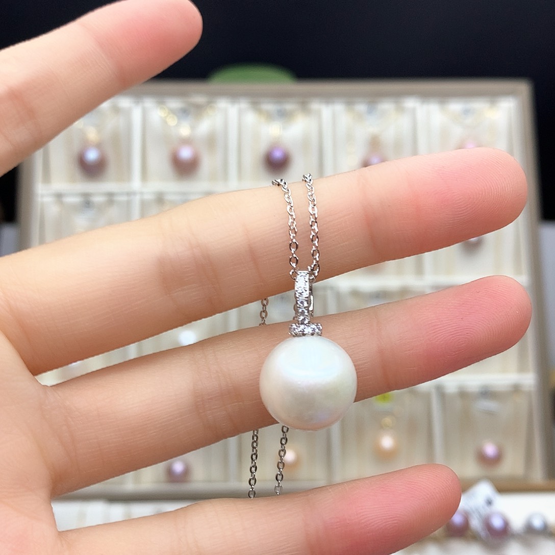 淡水珍珠颈饰合金