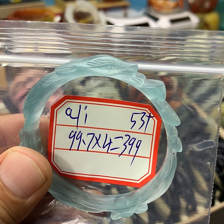 a***。蛇纹石玉未镶嵌手镯