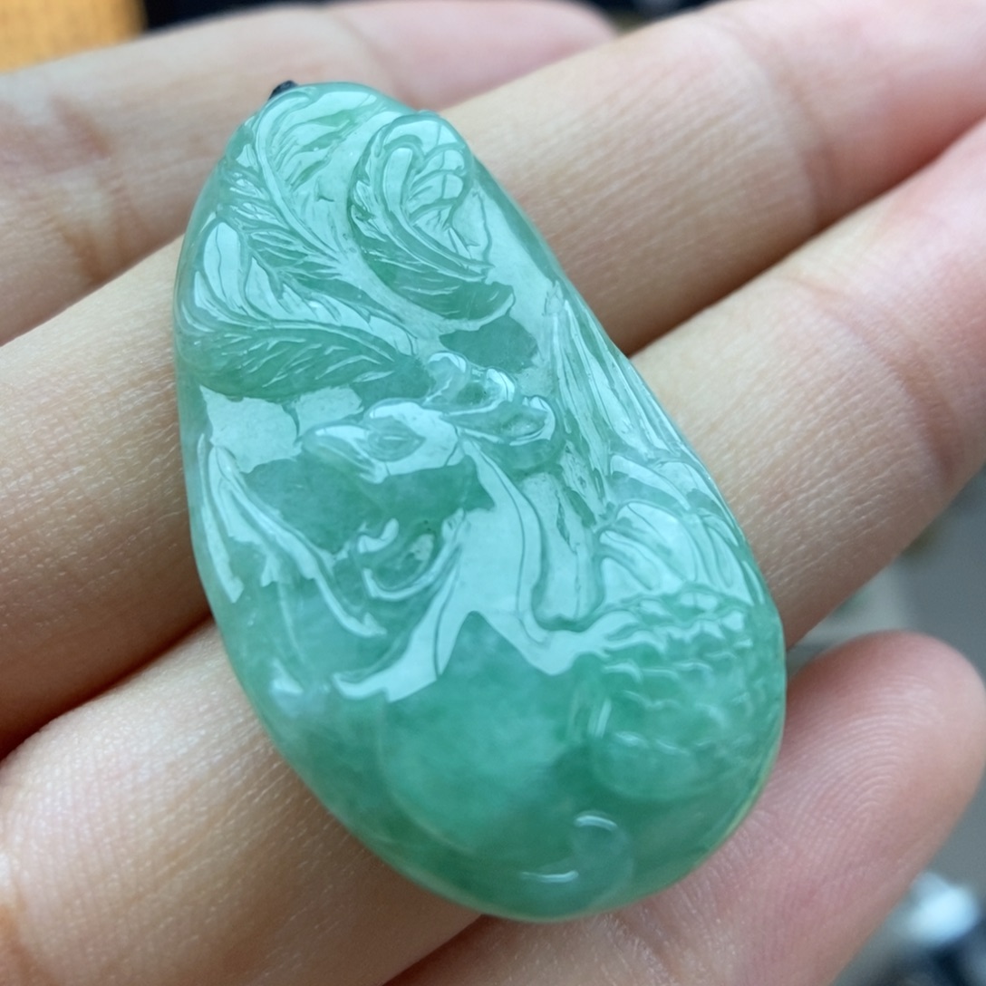 翡翠未镶嵌颈饰吊坠15