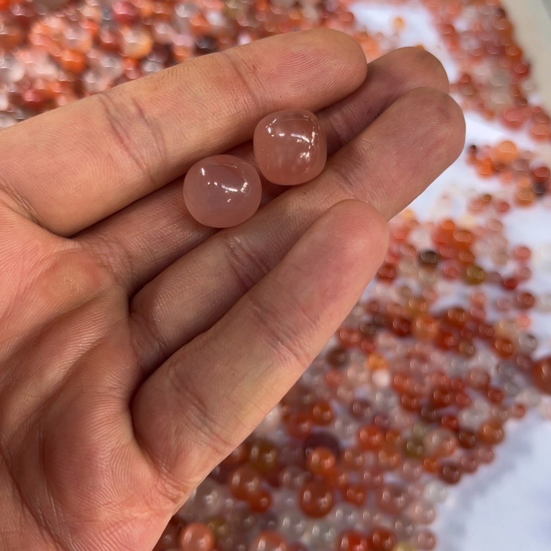 未镶嵌手串南红玛瑙乐**?