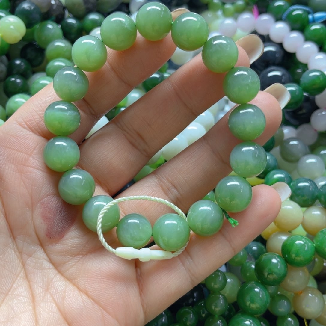 和田玉手链未镶嵌