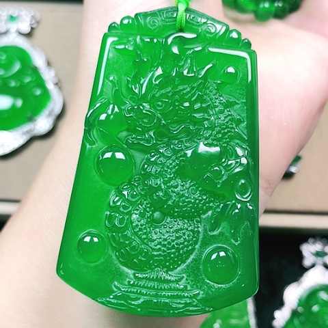 玛瑙/玉髓吊坠未镶嵌大龙牌吊坠