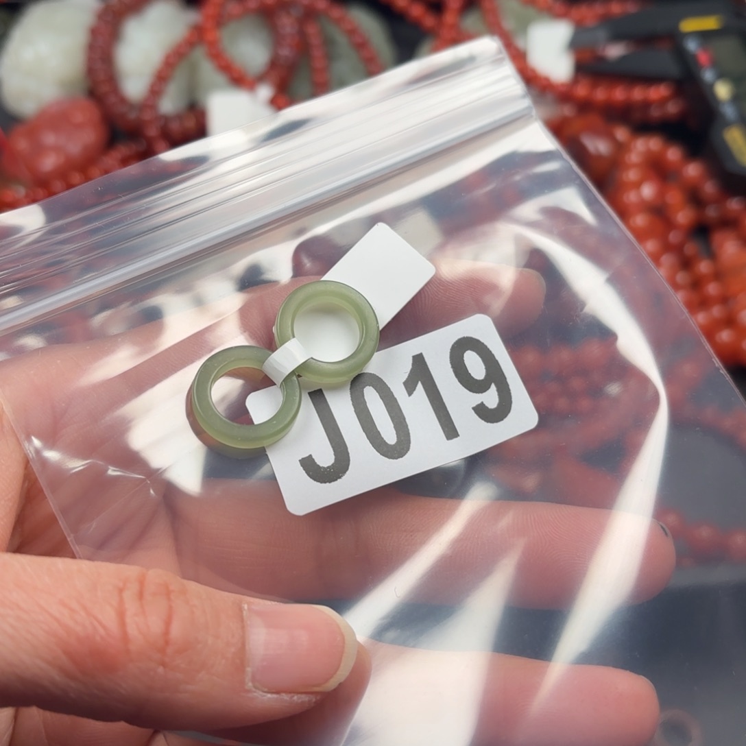 和田玉珠宝奇石未镶嵌