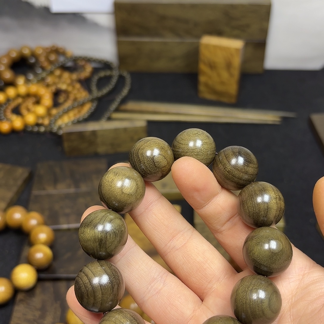 广****金丝楠一物一拍链接