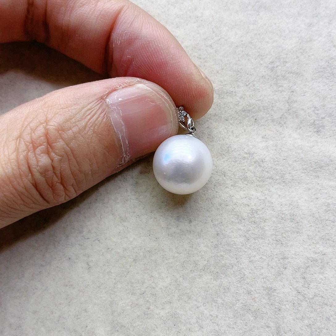 海水珍珠颈饰18K金镶嵌