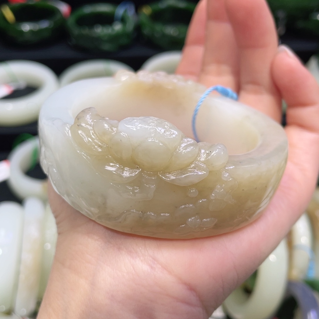 未镶嵌手镯和田玉14