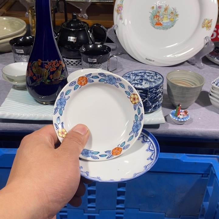 和***丰茶盏哈哈哈我还没有那么爱